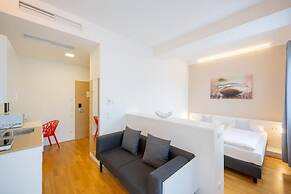 sHome Self-Check-in Hotel Graz