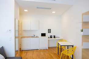 sHome Self-Check-in Hotel Graz