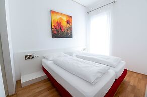 sHome Self-Check-in Hotel Graz