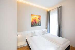 sHome Self-Check-in Hotel Graz