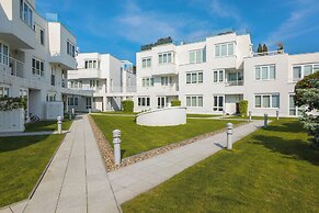 Apartment Orłowo Park by Renters