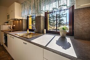 Luxe Villa in Bernartice Kkh045