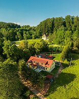 Luxe Villa in Bernartice Kkh045