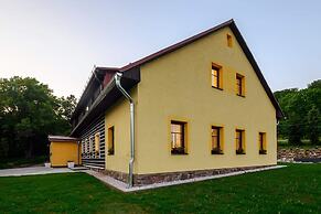 Luxe Villa in Bernartice Kkh045