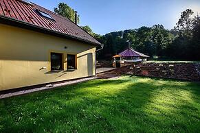 Luxe Villa in Bernartice Kkh045