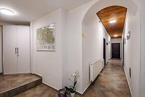 Luxe Villa in Bernartice Kkh045