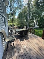 Redoak Lodge Limit 10 5 Bedroom Home by RedAwning