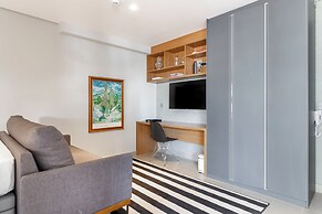 360 VN Oscar Freire by Housi