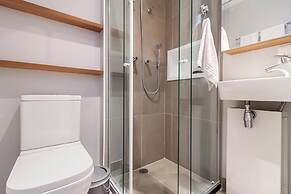 360 VN Oscar Freire by Housi