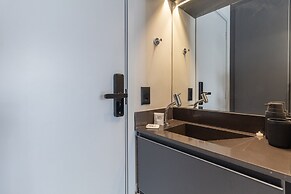 360 VN Oscar Freire by Housi