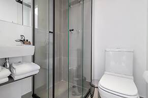 360 VN Oscar Freire by Housi