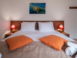 Atalanti Seaside Junior Suites