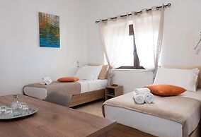 Atalanti Seaside Junior Suites