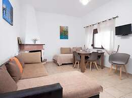 Atalanti Seaside Junior Suites