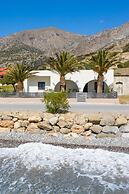 Atalanti Seaside Junior Suites