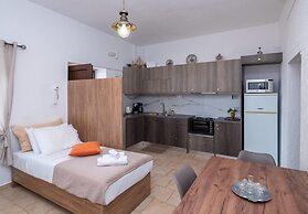 Atalanti Seaside Junior Suites