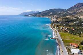 Atalanti Seaside Junior Suites