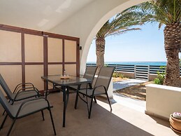Atalanti Seaside Junior Suites