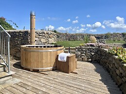 The Riblows, Cape Cornwall