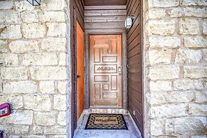 Luxurious Riverfront Condo Just 1 Blk to Schlitterbahn!