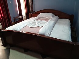 GR CITY HOTEL