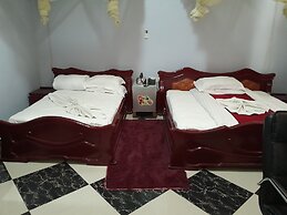 GR CITY HOTEL