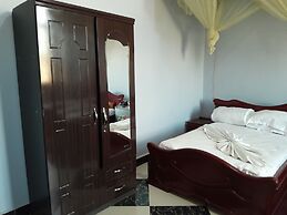 GR CITY HOTEL