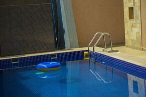 Victory Villa Apart Hotel