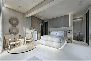 Beach Access Suites With Breakfast