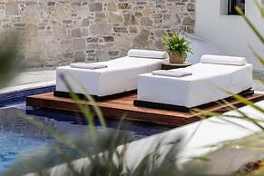 Beach Access Suites With Breakfast