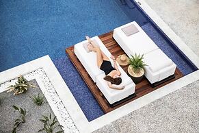 Beach Access Suites With Breakfast