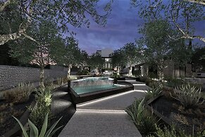 Beach Access Suites With Breakfast