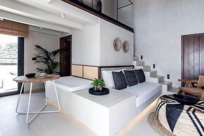 Beach Access Suites With Breakfast