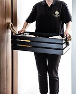 Beach Access Suites With Breakfast