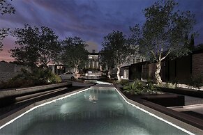 Beach Access Suites With Breakfast