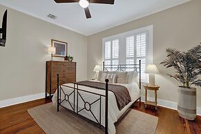 Heart of Fredericksburg With Pool Hot-tub&grill