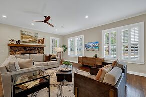 Heart of Fredericksburg With Pool Hot-tub&grill