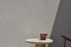 Alaso Design Suites - Adults Only