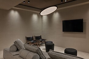 Alaso Design Suites - Adults Only