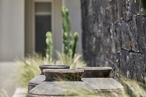 Alaso Design Suites - Adults Only