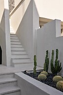 Alaso Design Suites - Adults Only