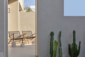 Alaso Design Suites - Adults Only