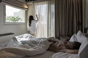 Alaso Design Suites - Adults Only