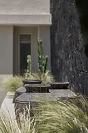 Alaso Design Suites - Adults Only