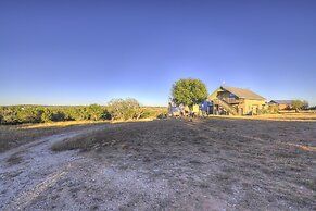 Geodesic Dome House W/cottage-hill Country Views!