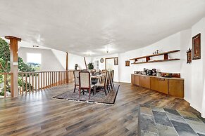 Geodesic Dome House W/cottage-hill Country Views!