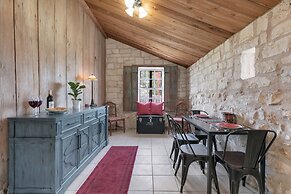 Gorgeous Barn Cabin 10min From Main St!