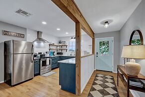 Gorgeous Home on Wine Trail With Fire Pit!