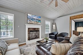 Gorgeous Home on Wine Trail With Fire Pit!