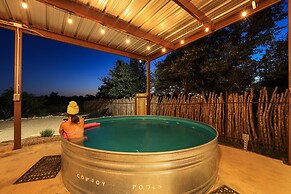 Heilung Haus With Sauna & Cowboy Pool - 20 Min to Fred